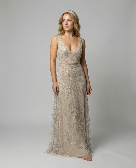 Luxuriöses Damen Abendkleid mit Bestickten Schimmernden Akzenten | R&B