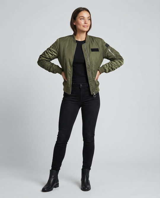 Übergangsjacke Damen sportlich als Bomberjacke mit Taschen