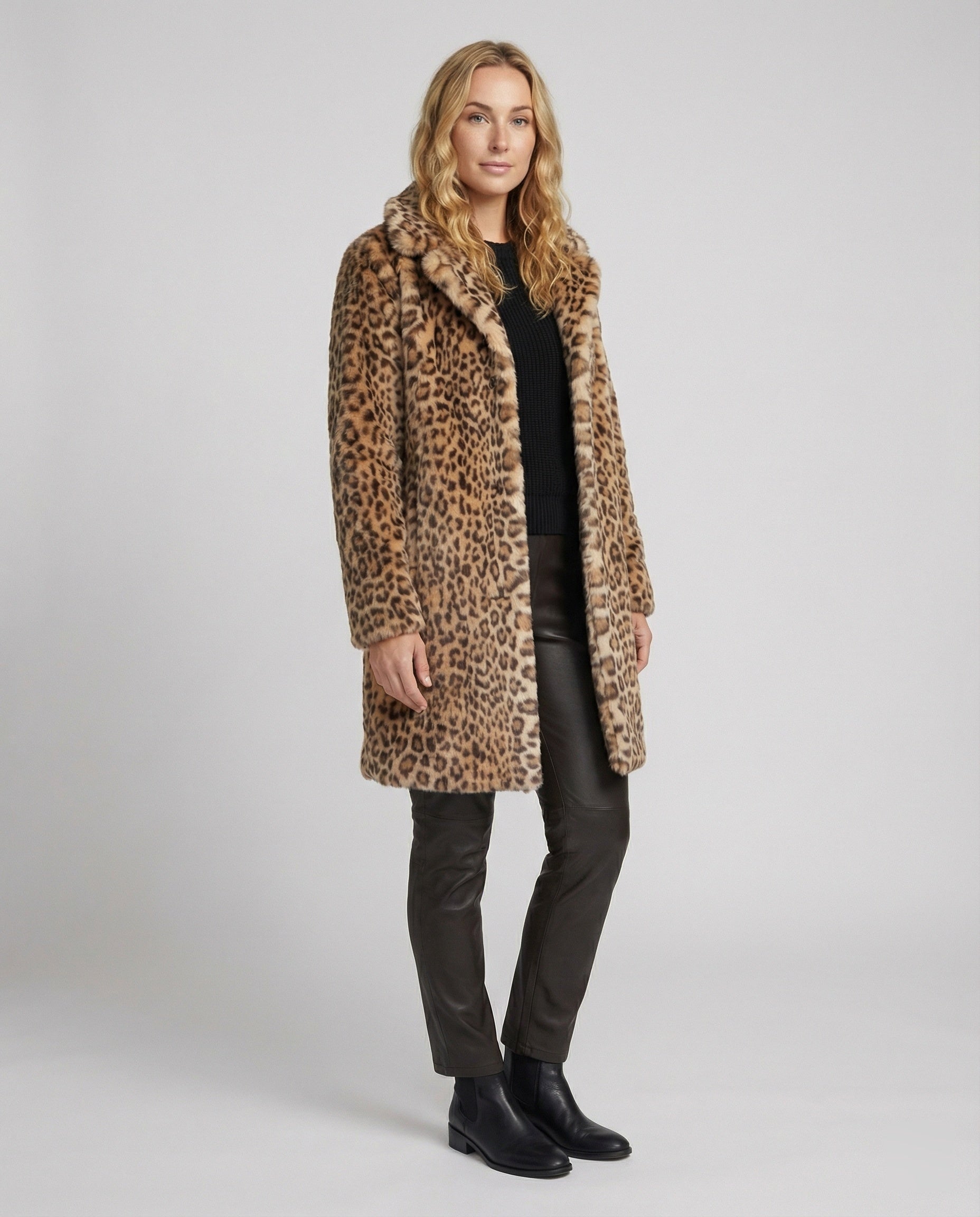 R&B | Mantel - Kunstpelz - Oversized Fit - Reverskragen - Leopardenprint