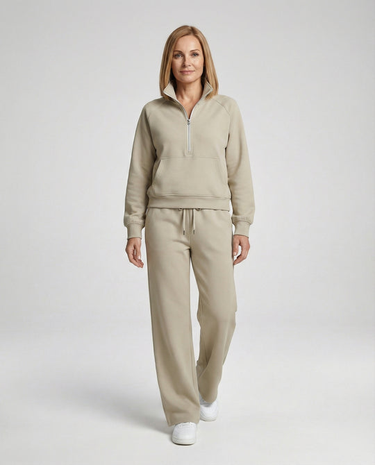 Jogginganzug Damen mit hohem Kragen