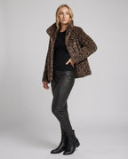R&B | Mantel - Kunstpelz - Oversized Fit - Reverskragen - Leopardenprint