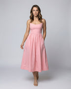 R&B | Einfarbiges Kleid mit U-Ausschnitt und Strapsen