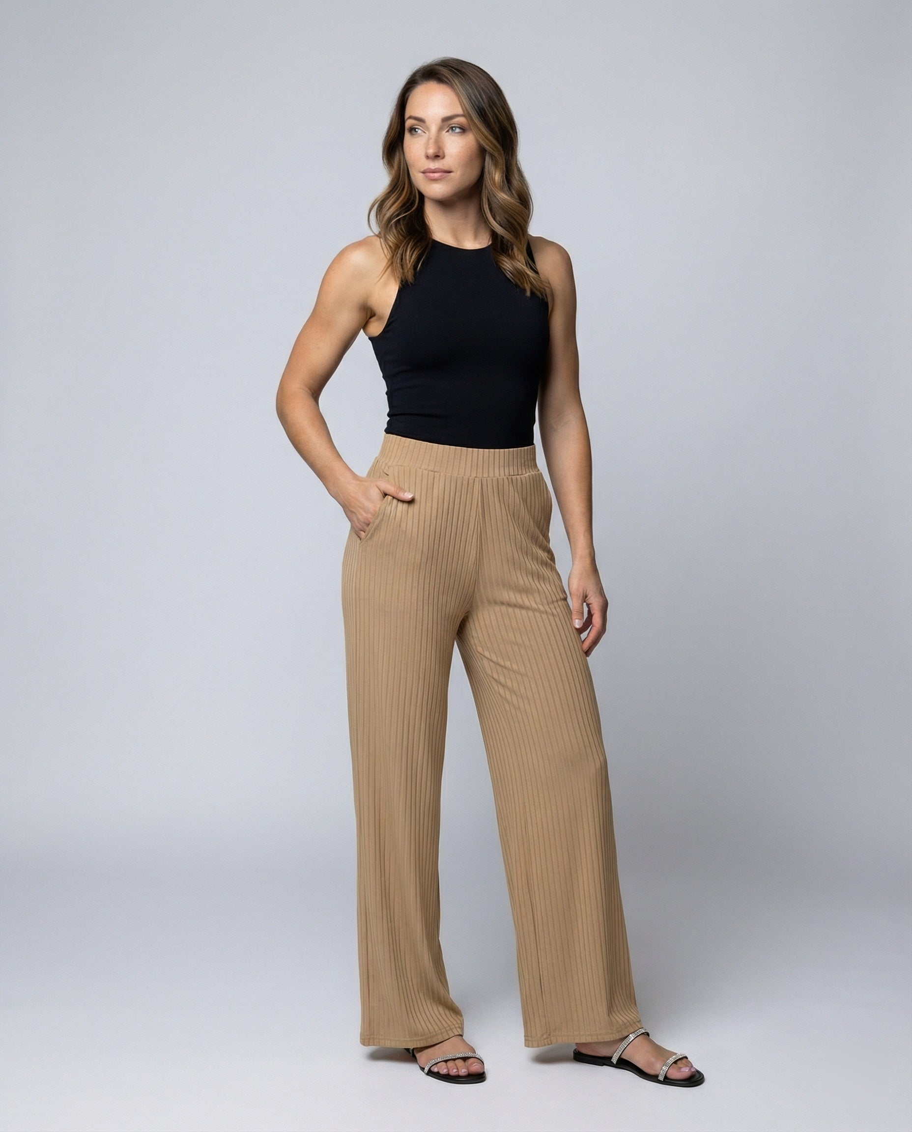Damen elegante weit geschnittene Sommerhose mit feiner Rippstruktur R&B