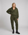 Jogginganzug Damen sportlich elegant mit Oversize-Hoodie und hohem Kragen