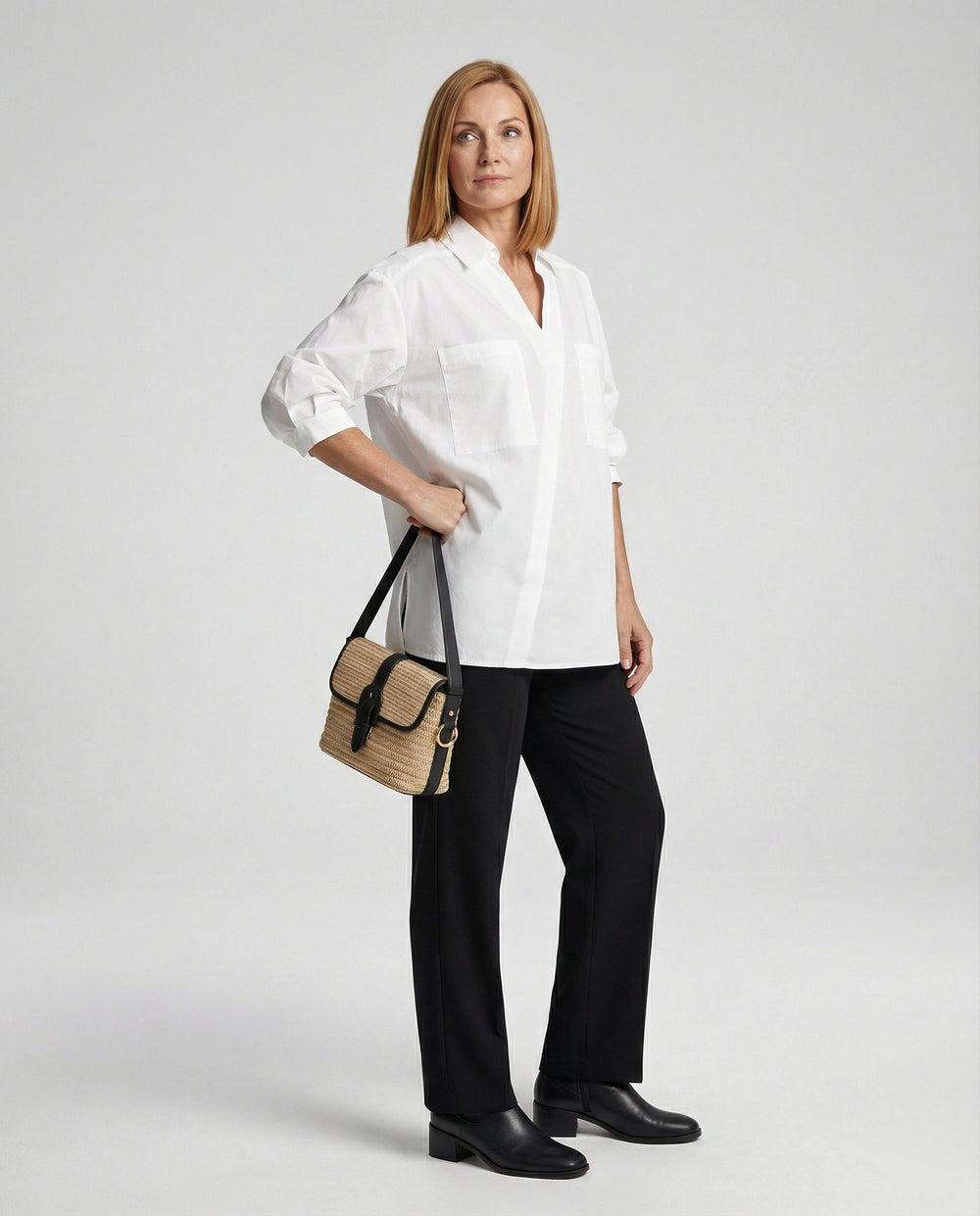 Damen Bluse mit Volantärmeln und V-Ausschnitt