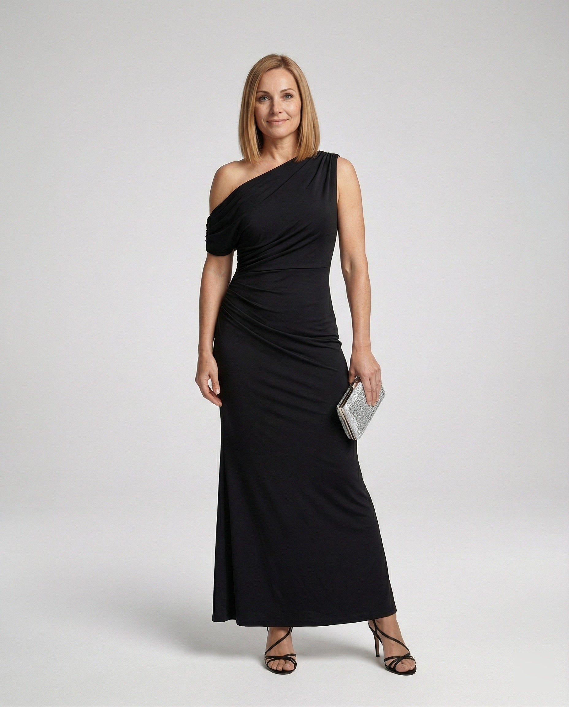 Figurbetontes elegantes Abendkleid asymmetrisch