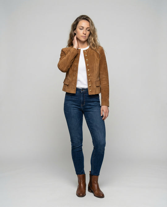 Damen Wildlederjacke mit goldenen Knöpfen