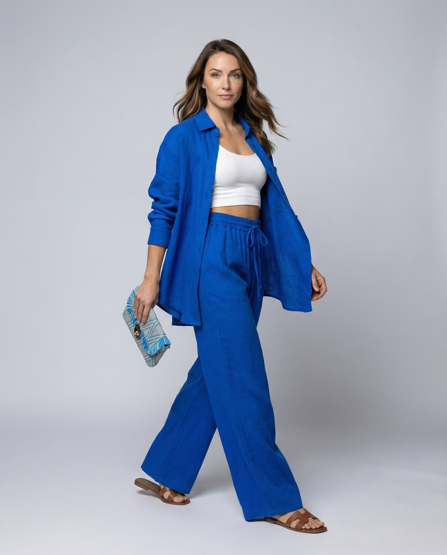 Damen Lässiges Leinen-Outfit mit weit geschnittenem Hemd und lockeren Hosen R&B