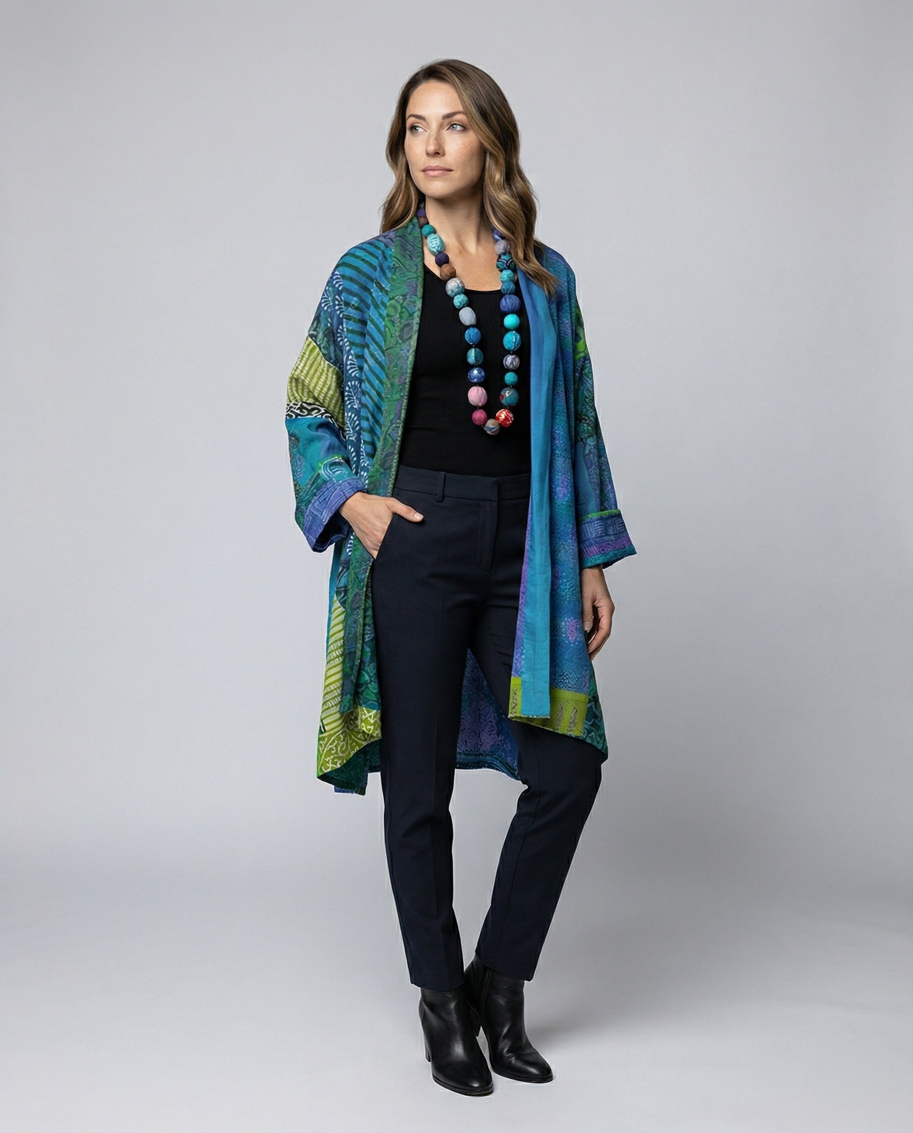 R&B | Stilvolle Strickjacke