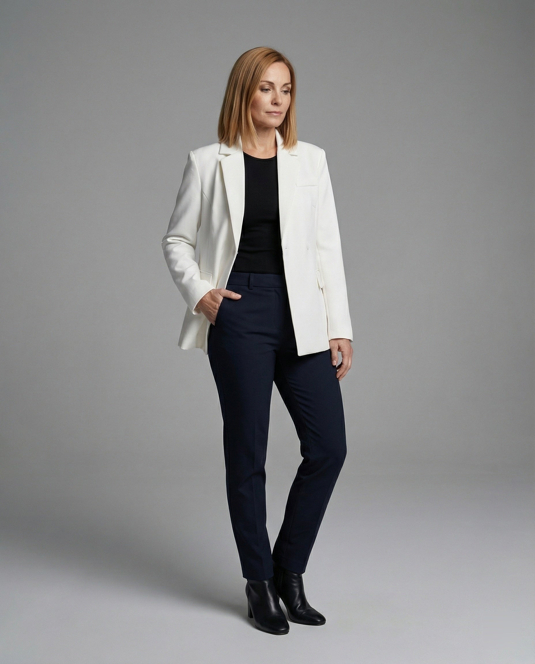Damen elegante Blazerjacke mit asymmetrischem Schnitt