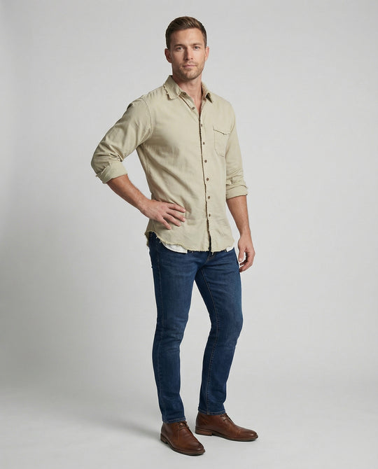 Herren lässiges Button-Down-Hemd mit asymmetrischem Saum