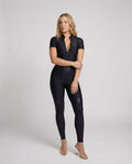 R&B | Damen Pu Halb-Reißverschluss Peach Booty Jumpsuit