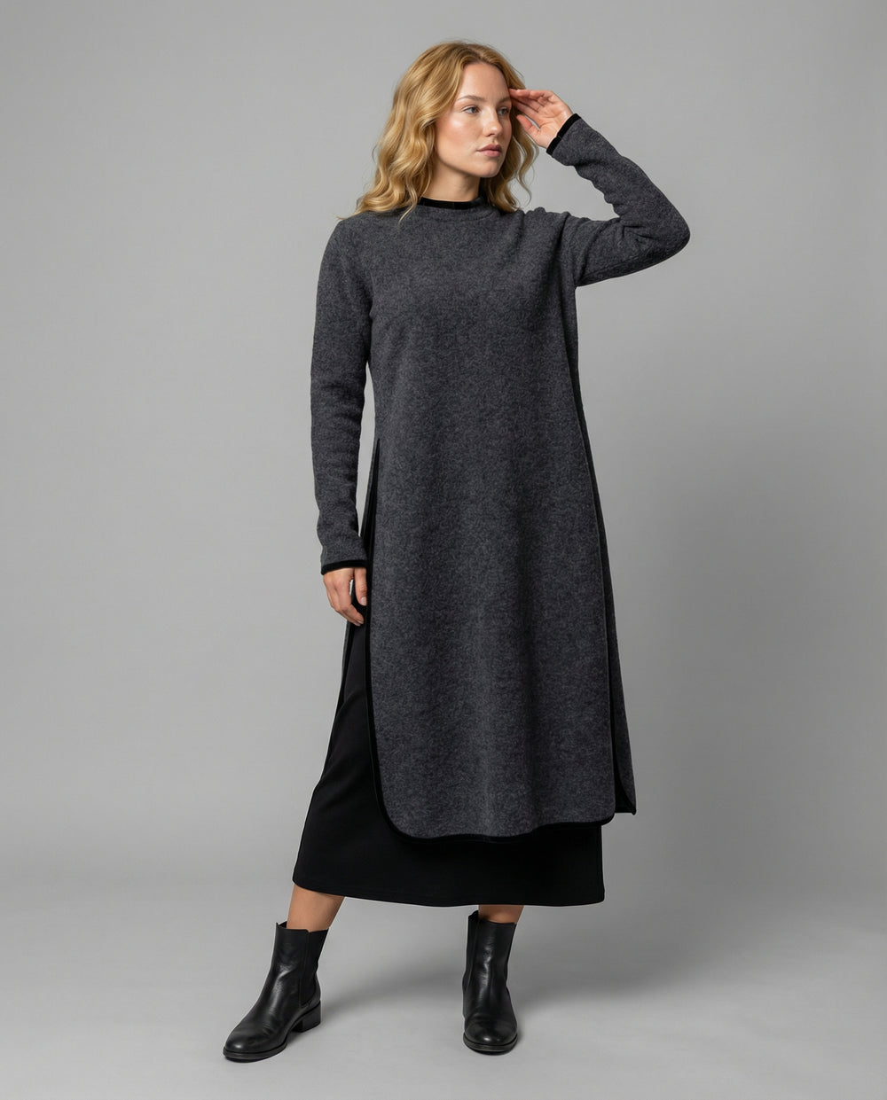 Langes Damen Midikleid in Lockerer Form mit Seitenschlitz | R&B
