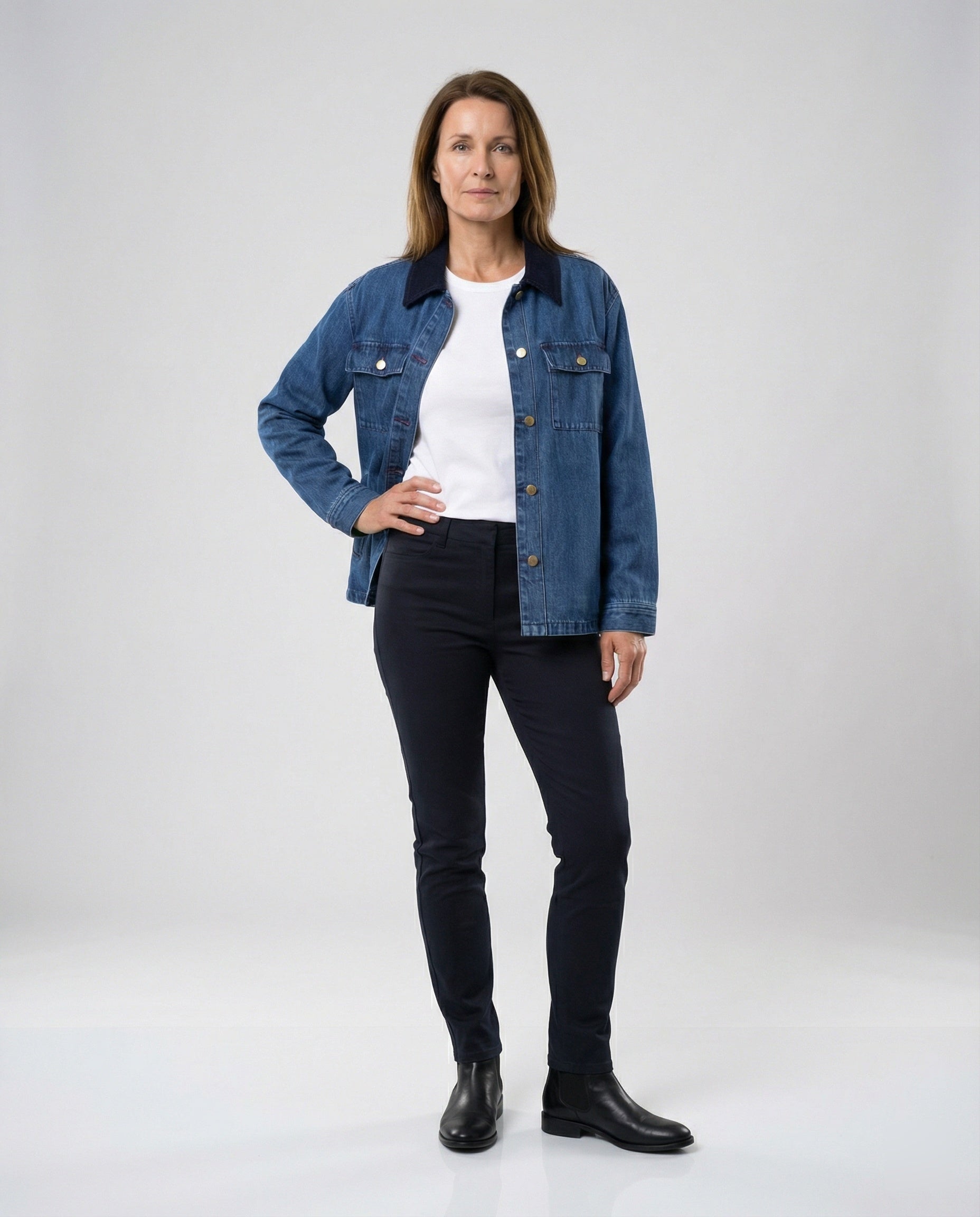 Damen Denimjacke mit klassischen Brusttaschen