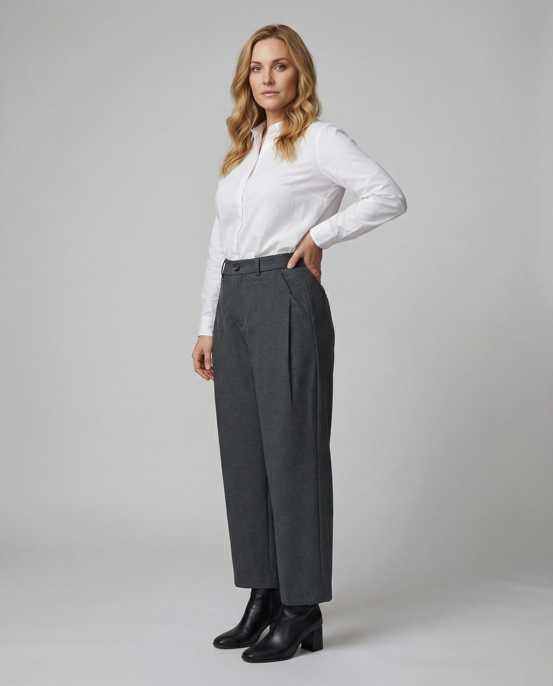 Damen Weite Anzughose High Waist mit eleganten Falten