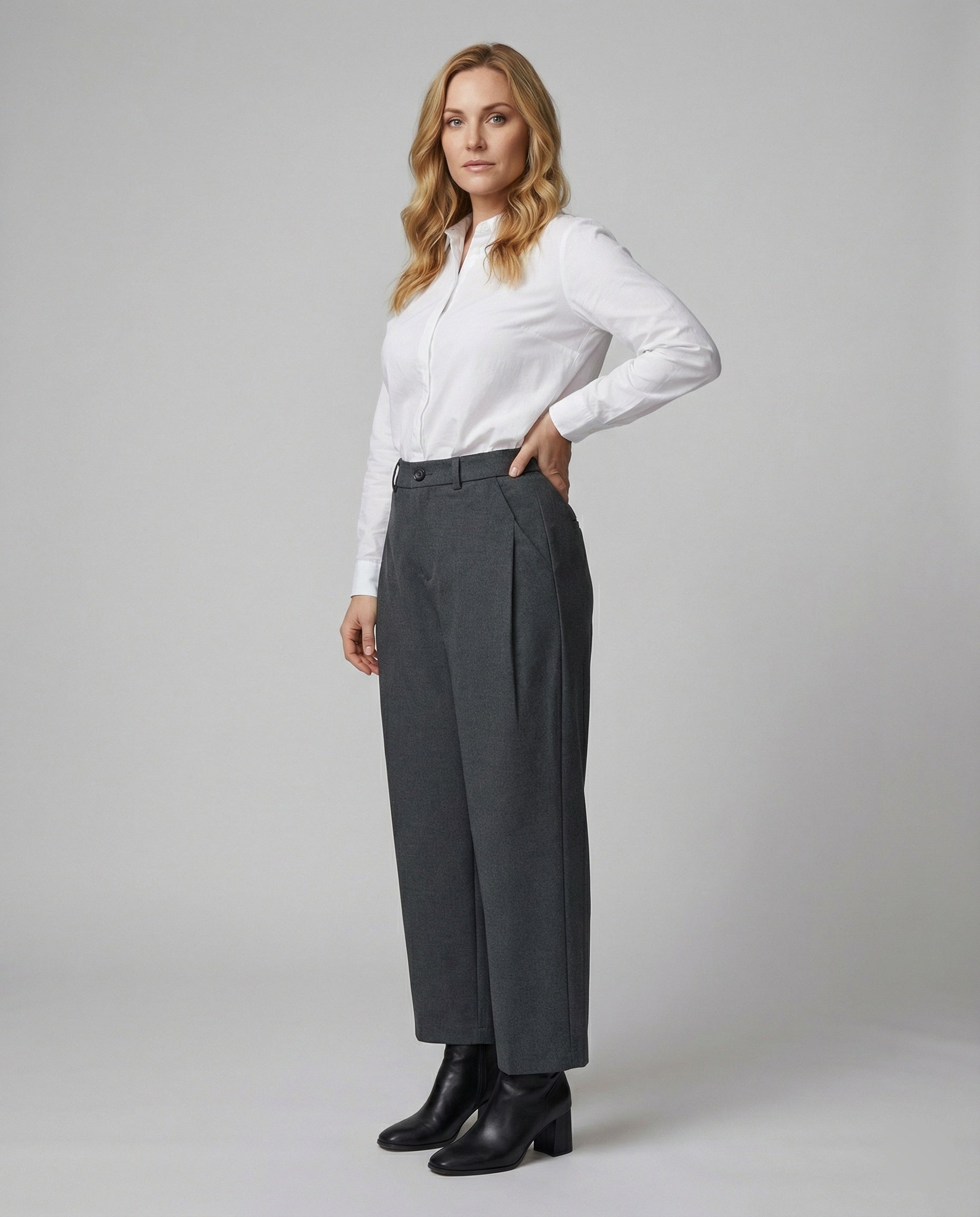 Damen Weite Anzughose High Waist mit eleganten Falten
