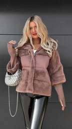 R&B | Elegante Jacke für Damen – zeitlos & bequem