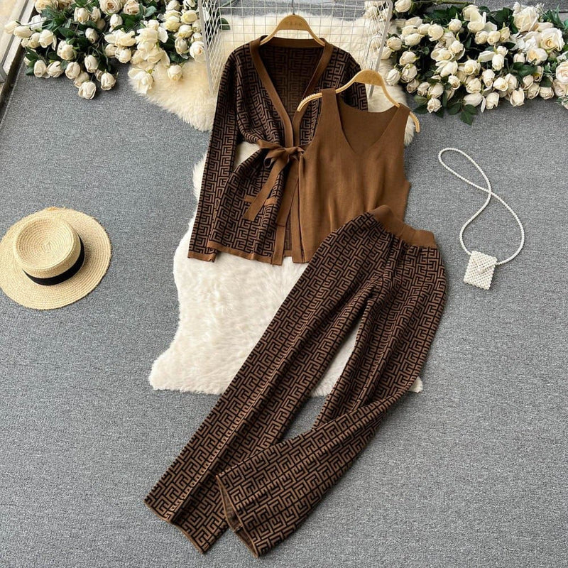 R&B | Dreiteiliges Gestricktes WinterSatz