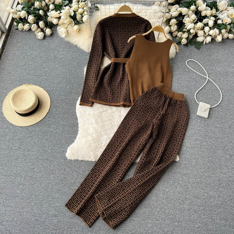 R&B | Dreiteiliges Gestricktes WinterSatz