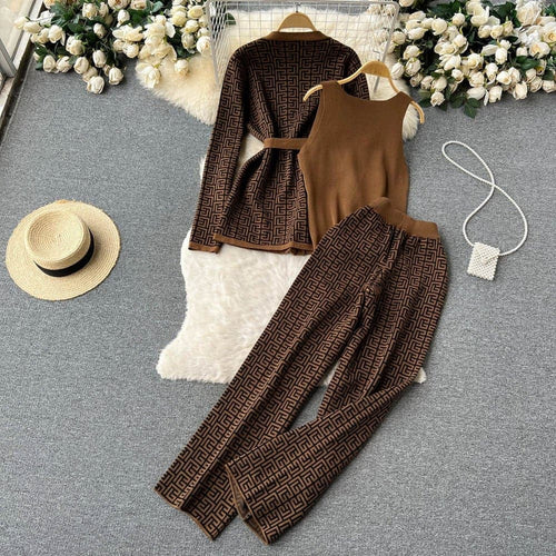 R&B | Dreiteiliges Gestricktes WinterSatz