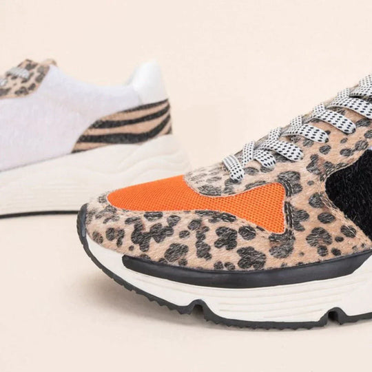 Hochwertige Sneakers R&B