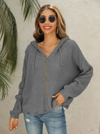 R&B | Hole Frauen Strickjacke Pullover