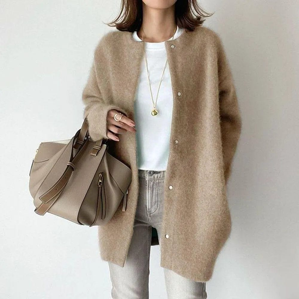 R&B | Elegante GR&Buttonte Strickjacke