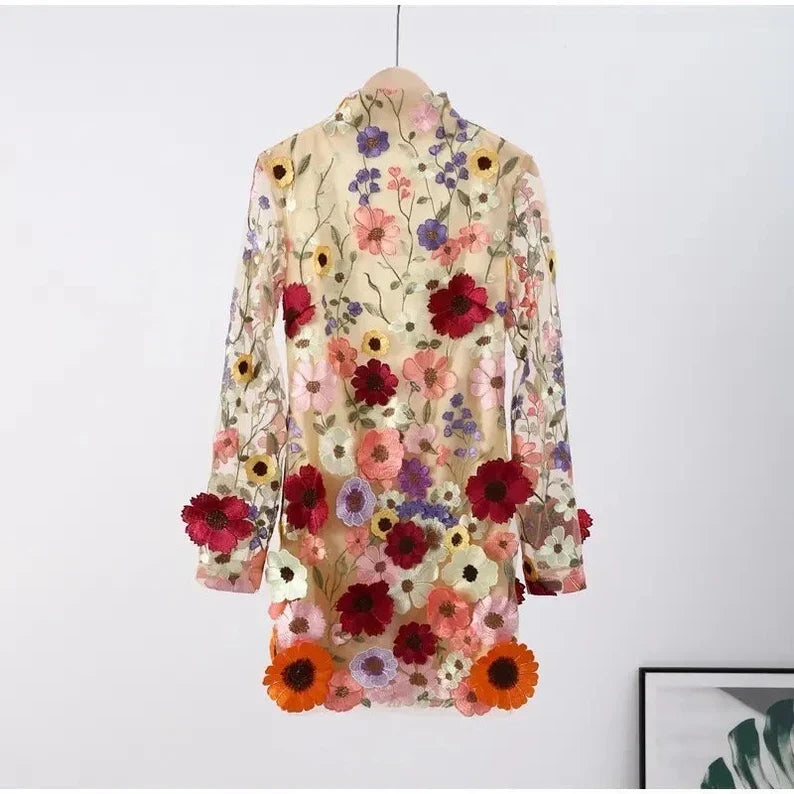 Einzigartiges Handgemachtes Blumenkleid