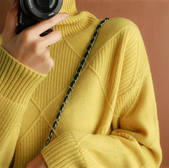 R&B | Lässiger Strickpullover Mit Kragen