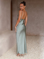 R&B | Elegantes Satin-Kleid Für Anlässe Tagsüber Und Abends