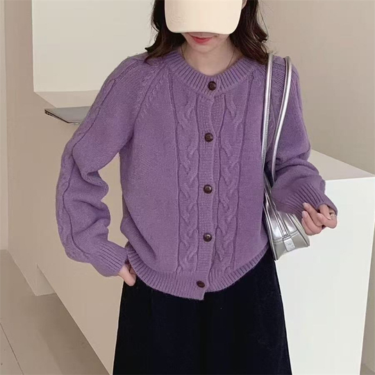 R&B | Kabelstrickjacke mit Knöpfen
