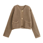 R&B | Strickjacke mit Goldenen Knöpfen Perfekt für Den Herbst