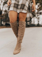 R&B | Knie Stiefel für Frauen