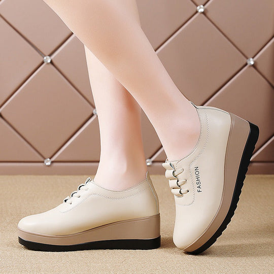 Rutschfeste und strapazierfähige Damen-Keilschuhe aus Leder R&B R&B