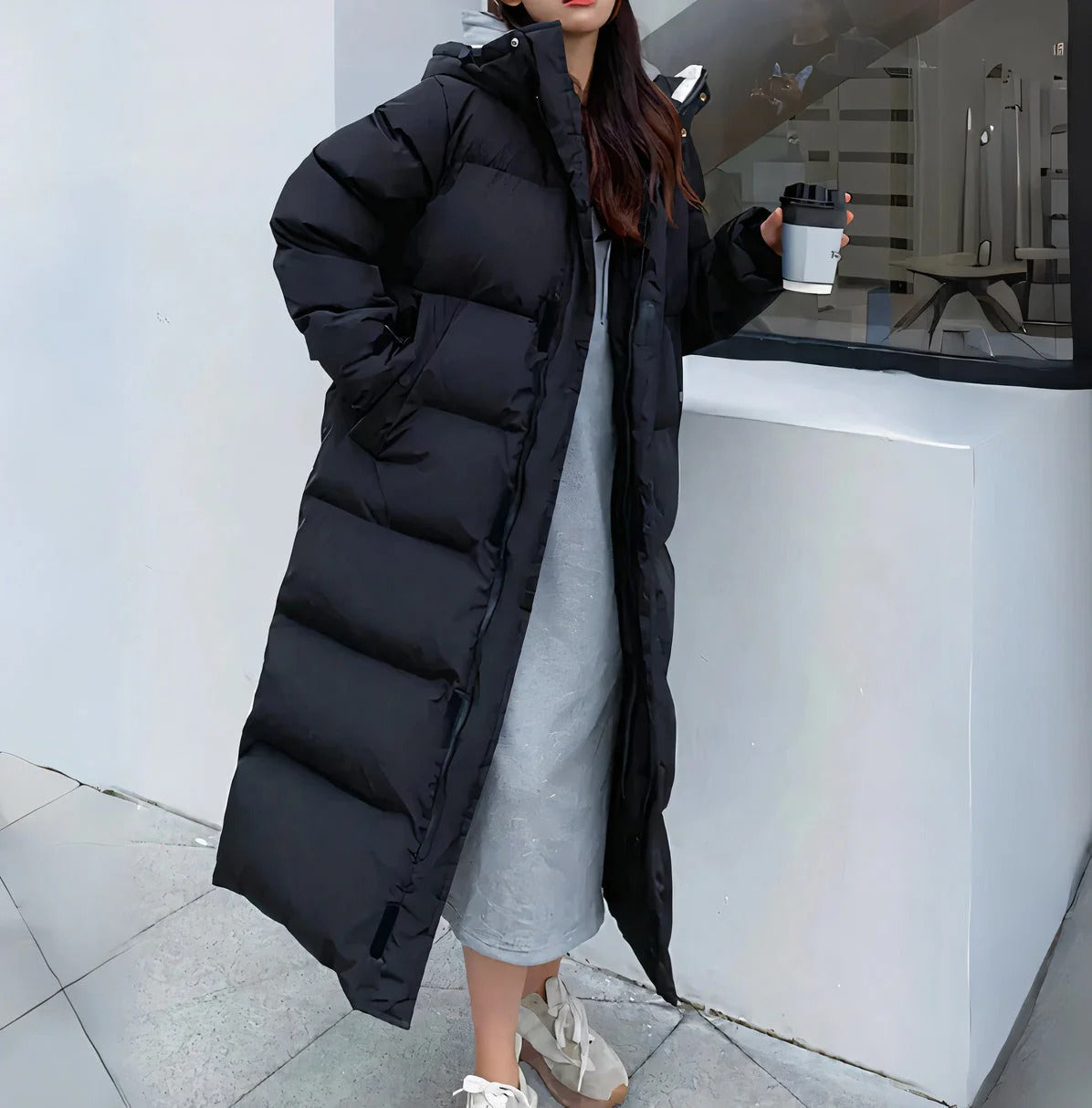 R&B | Lange Stepp Pufferjacke mit Kapuze für Wintertage