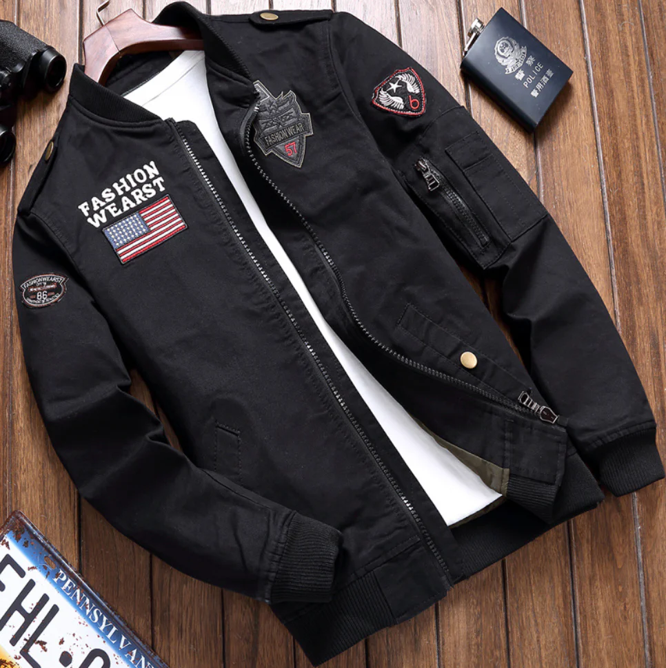 R&B | Militärjacke Strukturiert Passform Bestickte Details Reißverschlussverschluss