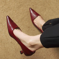 Lederpumps mit spitzer Zehenpartie R&B R&B