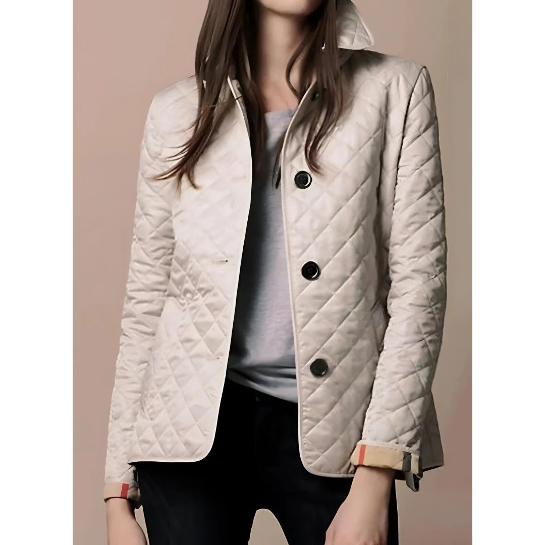 R&B | Steppjacke – Taillierte Passform – Diamantmuster – Hüftlänge – Knopfverschluss