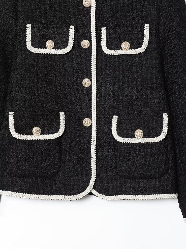 R&B | Kurze Jacke für Damen mit dekorativen Knöpfen Alida