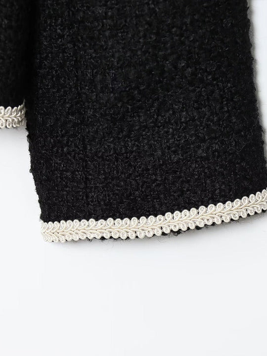 R&B | Kurze Jacke für Damen mit dekorativen Knöpfen Alida