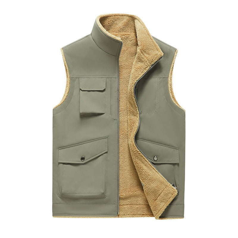 R&B | Mit fleecegefütterter Herren Bodywarmer mit mehreren Taschen im Outdoor-Stil
