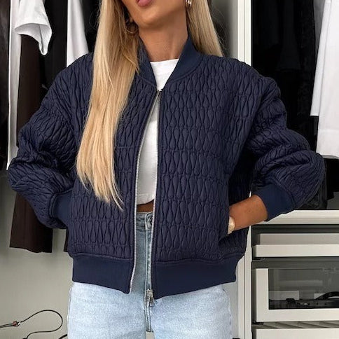 R&B | Jacke Gepolstert Steppkurz Boxy Passform Reißverschluss Rippen Details