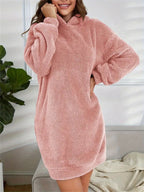 R&B | Übergröße Teddy Sweatkleid mit Kapuze
