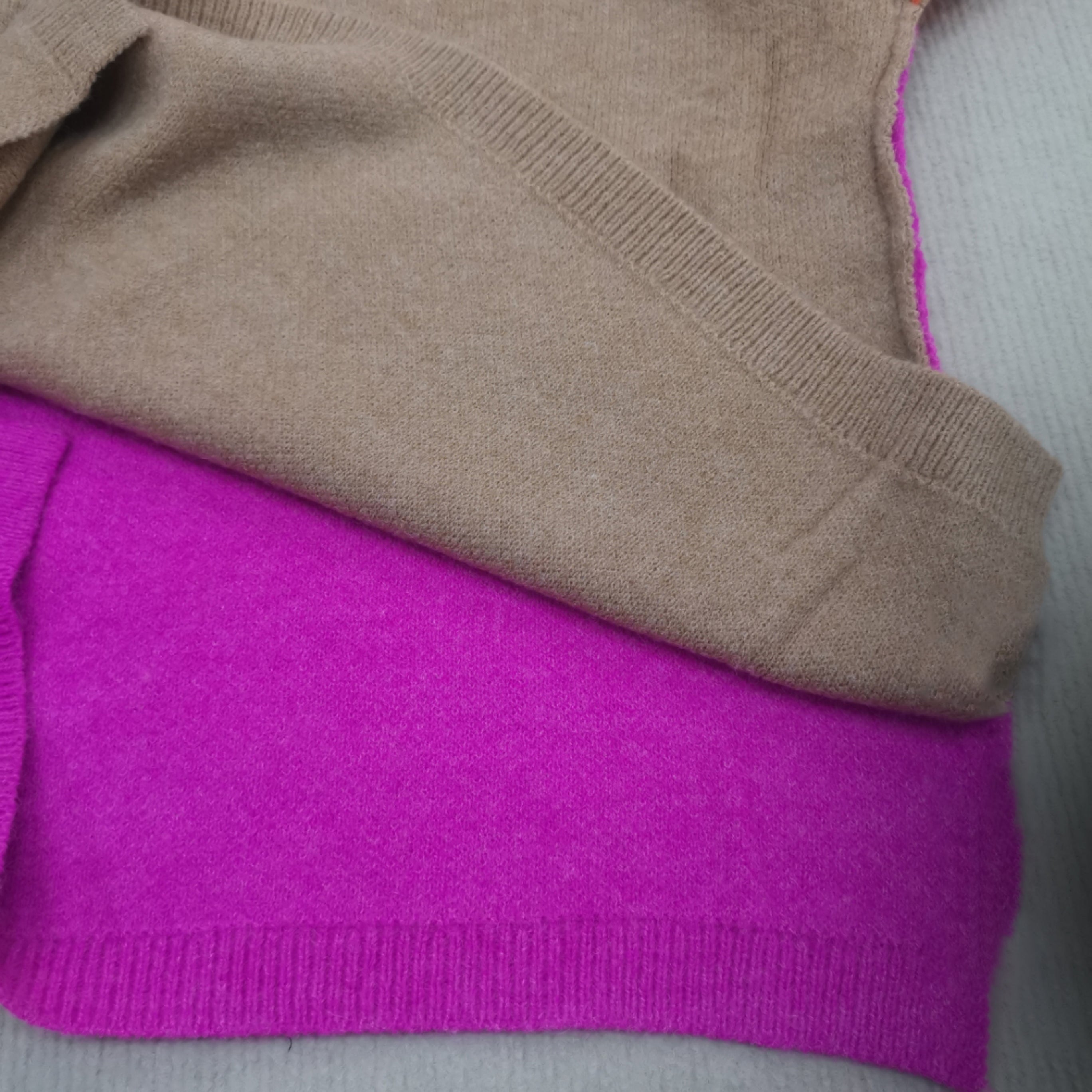 R&B | Eindrucksvolles Color Block Strickpullover