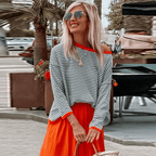 lavigne | blau gestreifter pullover mit orangefarbenem rand