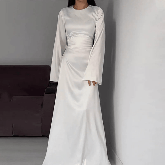 R&B | Lange Satin Damenkleid Elegantes Design & Bequem