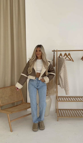 R&B | Teddy Jacke