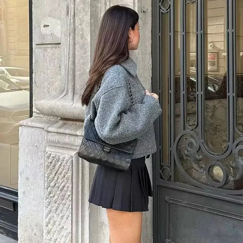 R&B | Kurz Bouclé Jacke