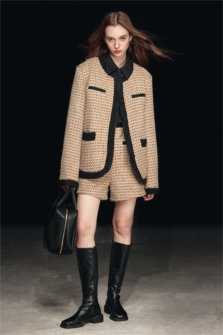 R&B | Rundhalsa quilted Jacke