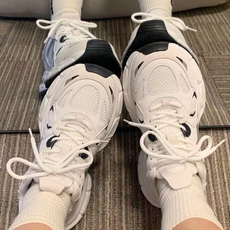 Weiße KomfortPlateausneaker R&B